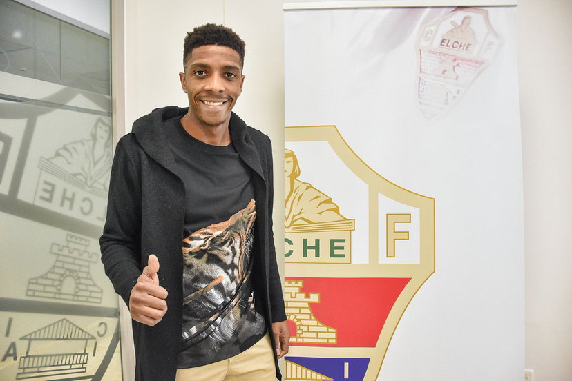 Ora è anche ufficiale: Malonga all’Elche preview