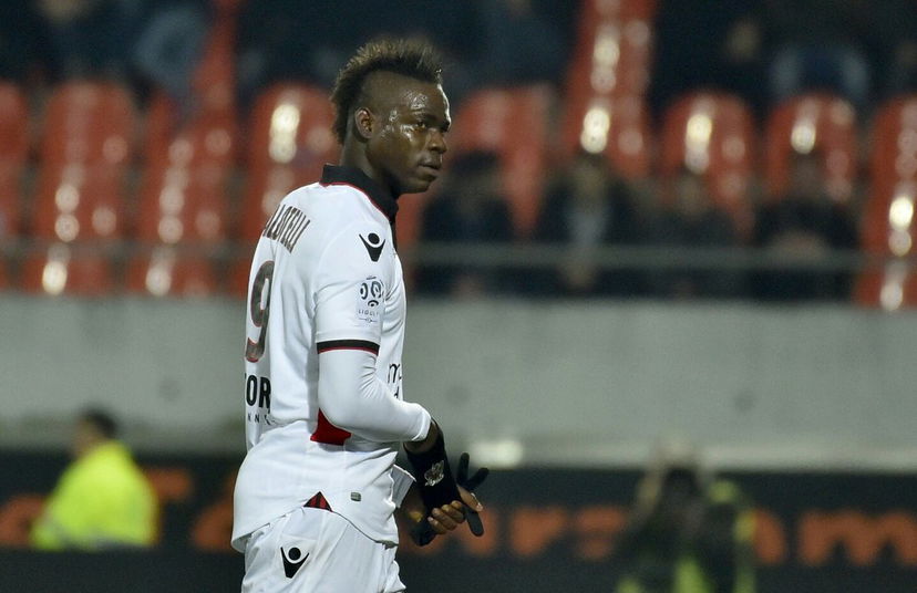 Ligue 1: Balotelli si fa espellere (video), ma il Nizza resiste e sbanca Lorient preview