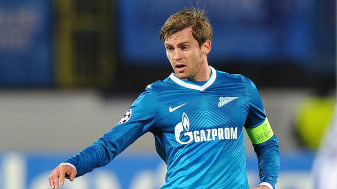 Zenit: Lombaerts in uscita dopo l’arrivo di Ivanovic preview