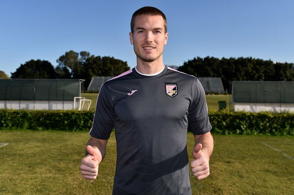 Palermo, ecco Sunjic: “Mi ispiro a Sergio Ramos. Salvezza? Sono qui per restare in A” preview