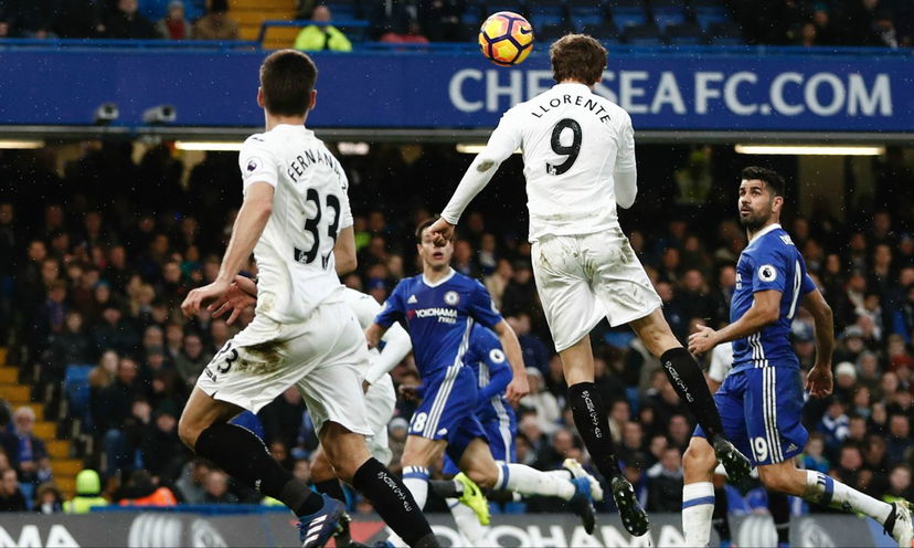 Premier League: Chelsea-Swansea alla spagnola. Llorente non basta, Conte vince ancora preview