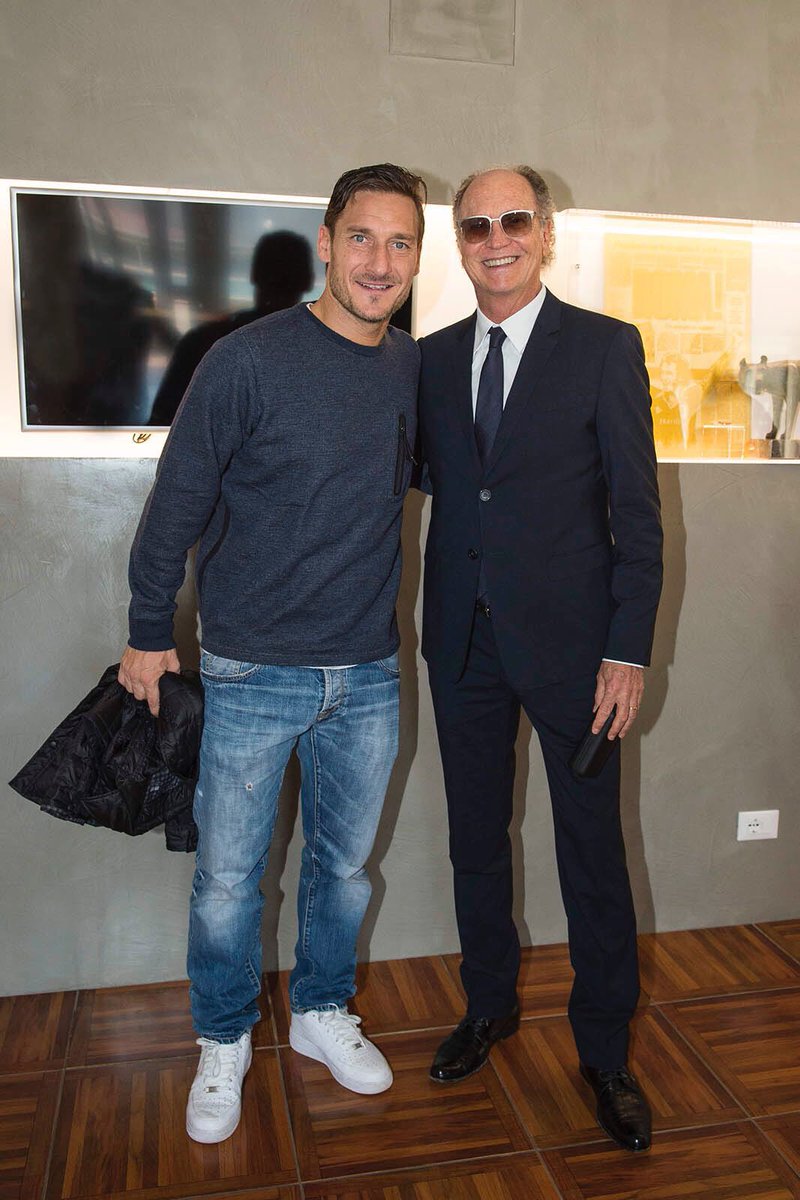 La Roma e i suoi miti, Totti: “Mi sarebbe piaciuto giocare con Falcao” preview