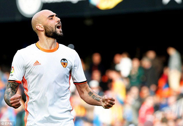 Liga: il Valencia cala il poker, Osasuna steso 4-1. A segno anche Zaza preview