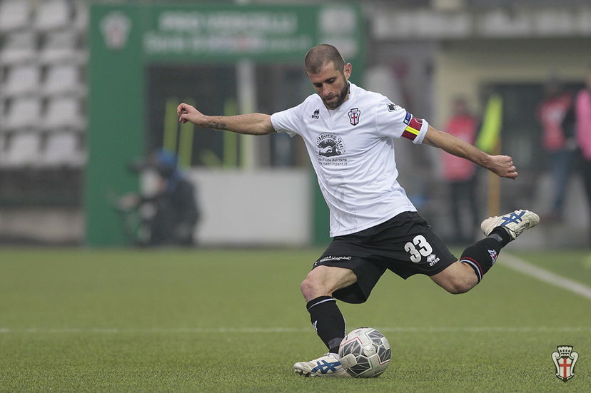 Pro Vercelli: elongazione al legamento collaterale per Mammarella, il report preview