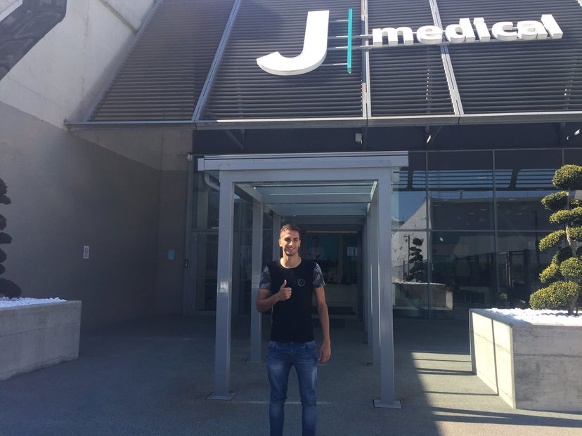 Juve, ecco Bentancur: in corso le visite mediche preview