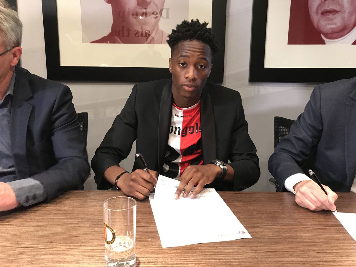 Ufficiale: Kongolo-Feyenoord, avanti fino al 2019 article-post