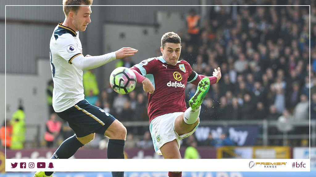Ufficiale: Burnley, rinnovo fino al 2020 per il difensore Lowton article-post