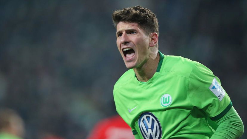 Mario Gomez da impazzire! Contro il Bayer 3 gol in 7 minuti, ma finisce 3-3 preview