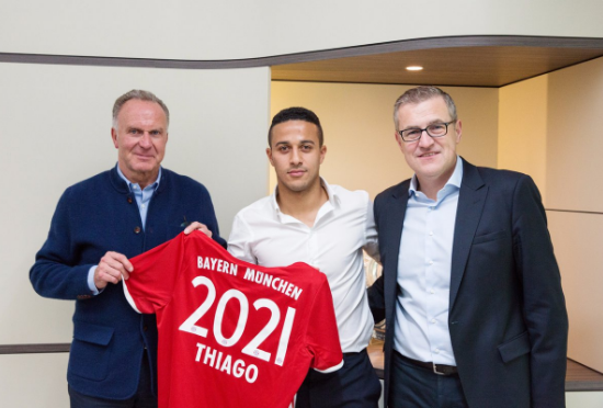 Ufficiale: Bayern-Thiago Alcantara, avanti fino al 2021 preview