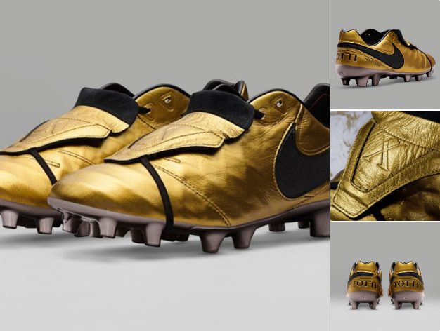 Totti e i nuovi scarpini celebrativi per i 25 anni di carriera. La foto article-post