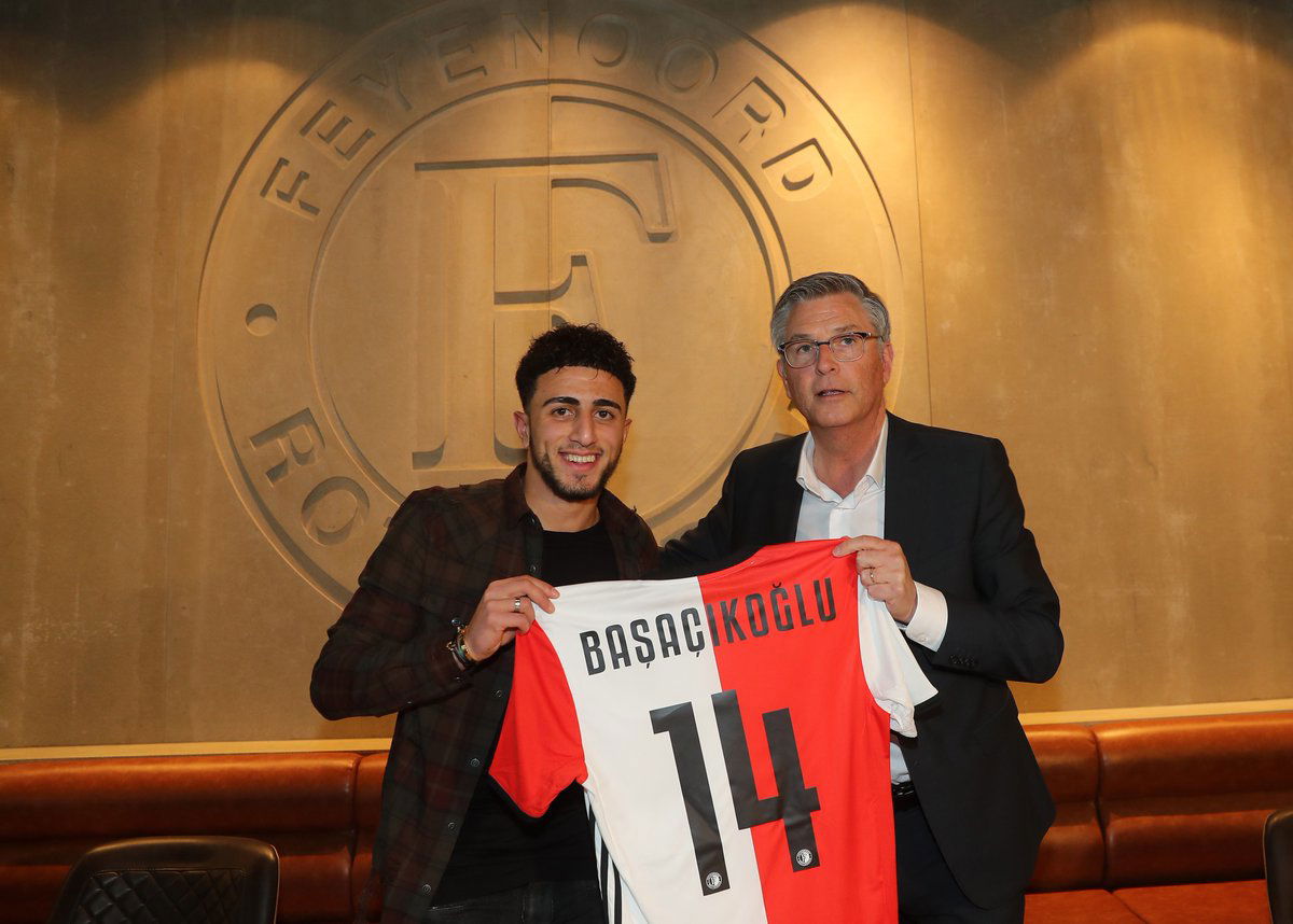 Ufficiale: Feyenoord-Basacikoglu, avanti fino al 2020 article-post