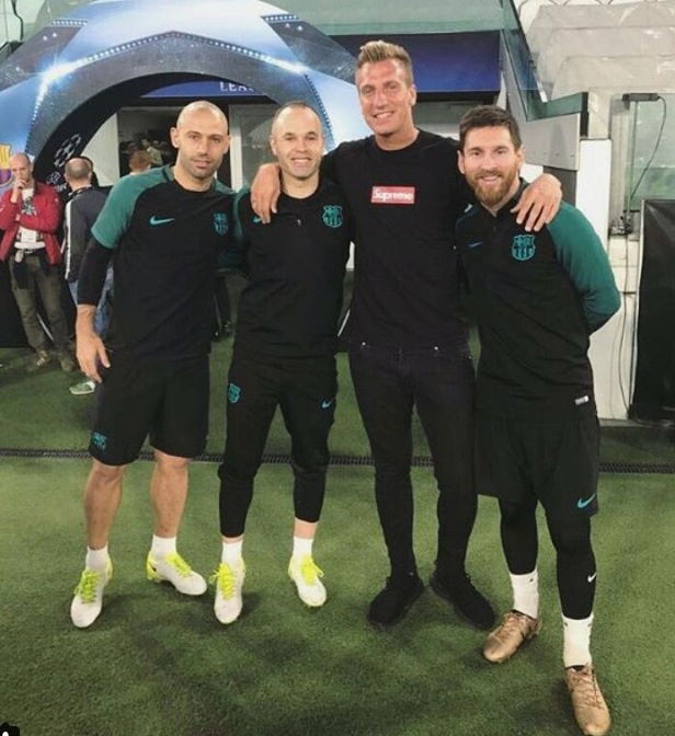 Maxi Lopez, la foto con Messi e Mascherano…e un destinatario chiarissimo preview