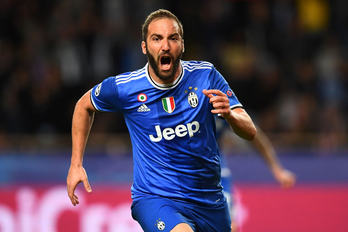 Champions League Monaco Juve 0 2 Un Doppio Higuain Ipoteca La Finale 