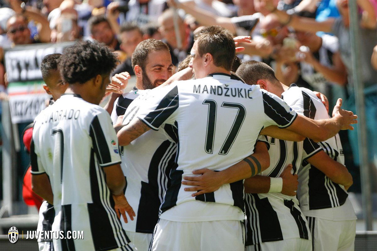 Juve da leggenda: sesto scudetto consecutivo! È festa allo Stadium article-post