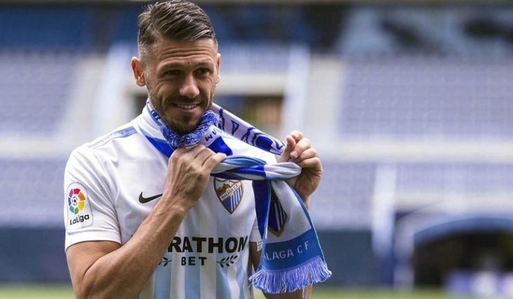 MARTIN DEMICHELIS, LA ROCCIA ARGENTINA AL CANTO DEL CIGNO preview