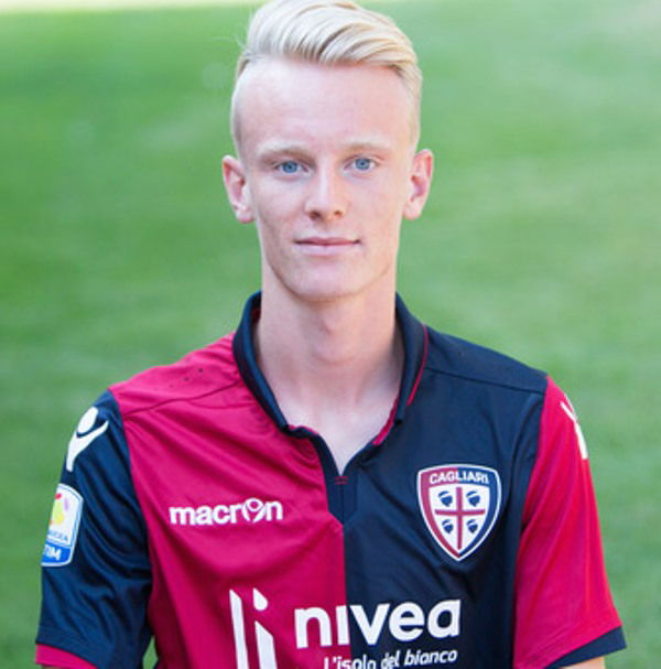Cagliari Primavera: aggredì l’arbitro, 6 mesi di squalifica al capitano Pennington preview