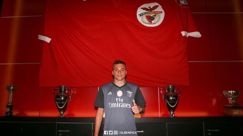 Ufficiale: Benfica, dal Vitoria Guimarães arriva il giovane Alex Pinto preview