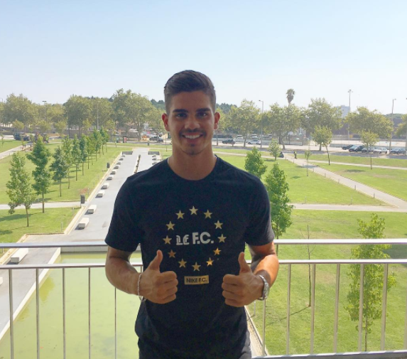 Milan, visite in corso per André Silva. L’attaccante rientra in Portogallo preview