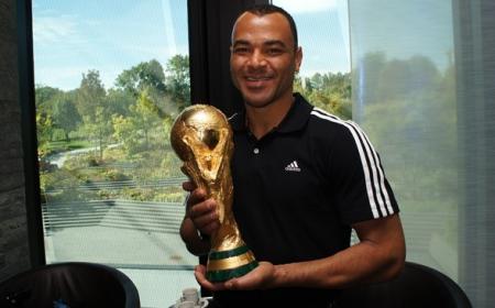 Cafu Fifa.com