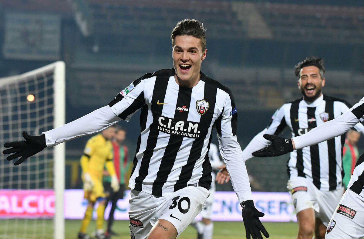 Favilli, l’ultimo anello della catena Juve-Ascoli sui talenti del ‘97 article-post