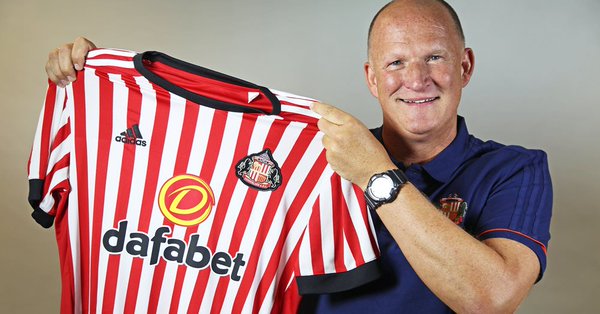 Ufficiale: Sunderland, il nuovo allenatore è Simon Grayson preview