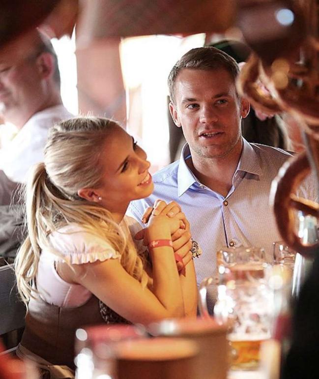 Neuer oggi sposo in Puglia, cerimonia blindatissima preview