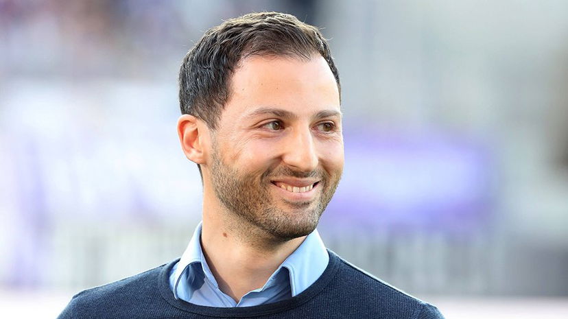 Schalke, Tedesco: “Un privilegio incontrare Terim. Tifo Fiorentina e lì fu descritto…” preview