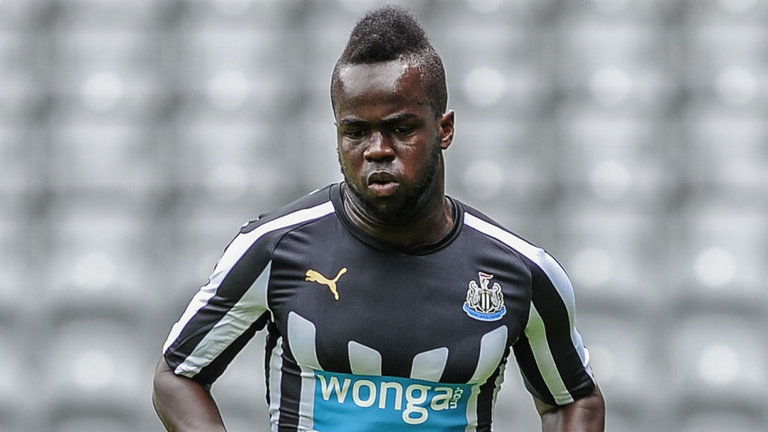 Tragedia in Cina: è morto l’ex centrocampista del Newcastle Cheick Tioté preview