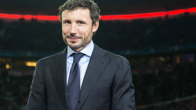 Dalla Germania: Bayern, Kahn rifiuta il ruolo da ds. E ora Van Bommel… preview