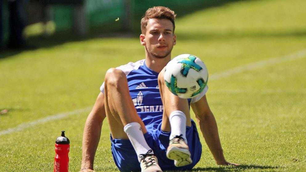 Leon Goretzka: “Quest’anno giocherò ancora per lo Shalke 04” article-post