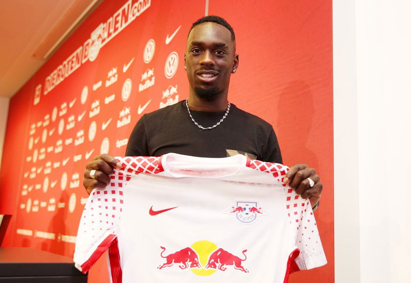 Ufficiale: colpo Lipsia, preso Augustin dal Psg preview