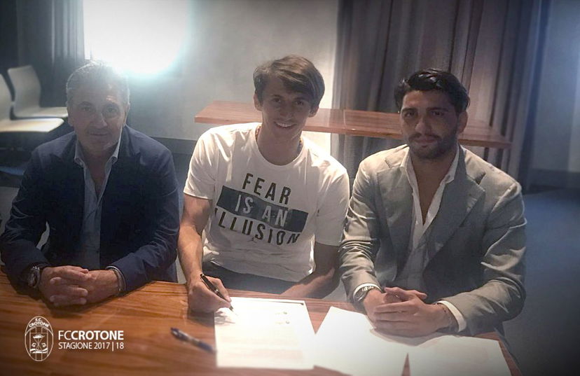 Budimir torna a Crotone: ora è anche ufficiale preview