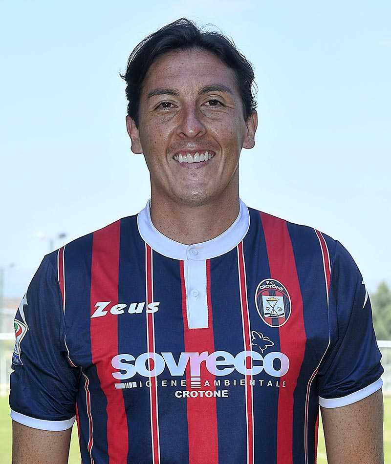 Claiton dos Santos saluta il Crotone: “Grazie a tutti, tre anni fantastici” preview