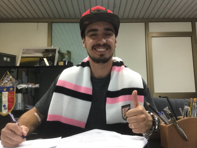Coronado firma Palermo Twitter