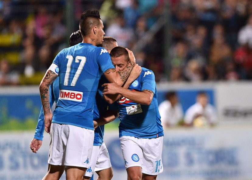 Amichevole: il Napoli schiaccia il Trento 7-0. A segno Ounas, eurogol di Chiriches preview