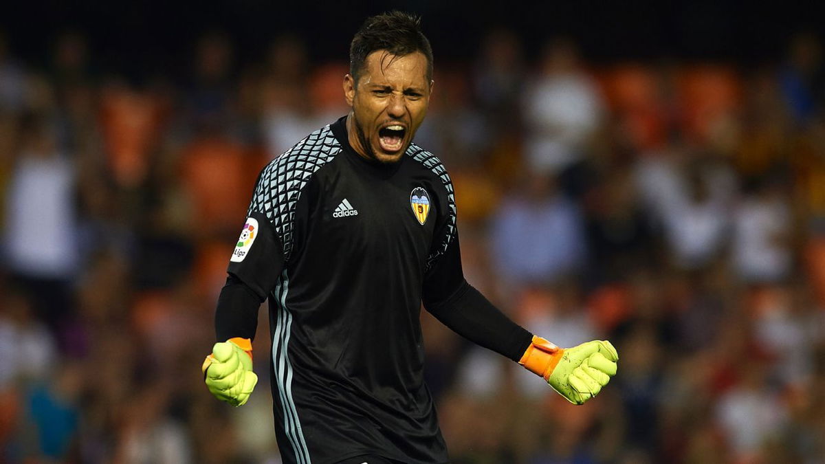 Marca: Diego Alves-Flamengo, pronto un quadriennale. Manca ancora l’intesa col Valencia article-post
