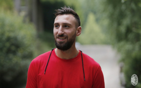 Donnarumma Antonio visite Milan Twitter