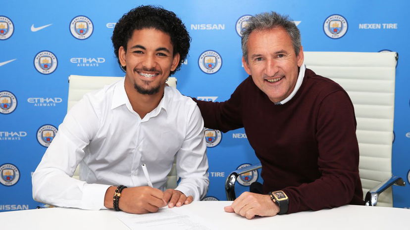 Ufficiale: Douglas Luiz è del Manchester City preview