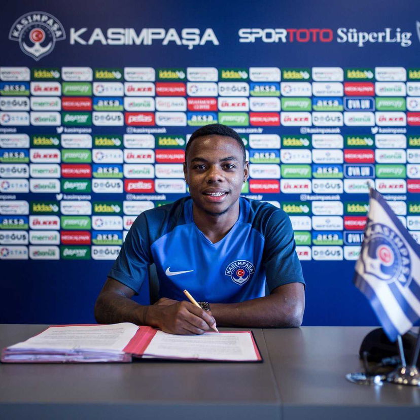 Ufficiale: Benfica, Murillo vola al Kasimpasa preview