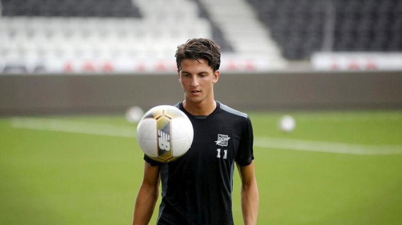 Zekhnini conferma: “La Fiorentina mi vuole, mi piace il calcio italiano” preview