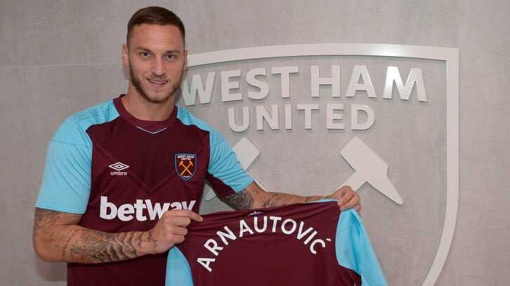 Ora è ufficiale: West Ham, ecco Marko Arnautovic. Acquisto da record preview
