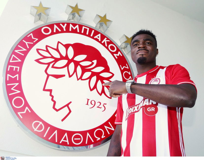Ufficiale: Olympiacos, preso Emenike preview
