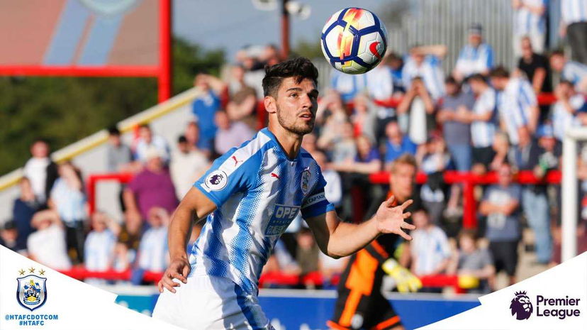 Ufficiale: Huddersfield, c’è il rinnovo di Schindler preview