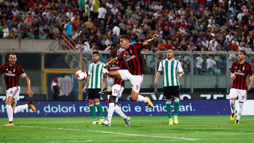 Amichevole: il Milan cade 2-1 contro il Betis. André Silva in gol, Bonucci capitano preview