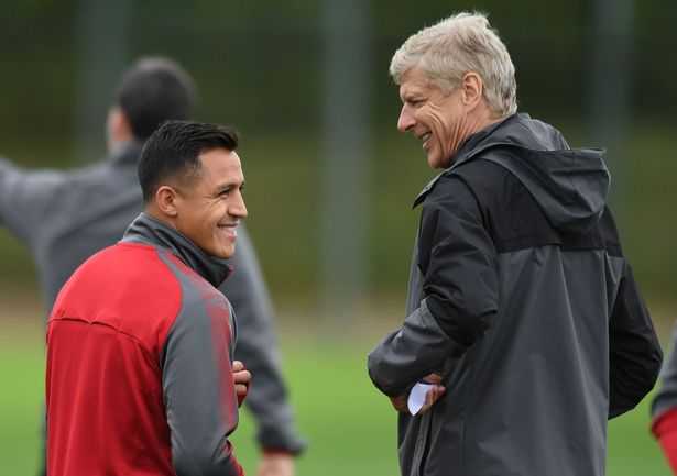 Wenger: “Non sono ottimista riguardo il rinnovo di Sanchez, ma noi non vogliamo venderlo” preview