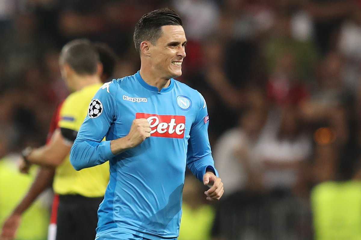 Callejon: “Benitez portò tanti giocatori forti, ma la mentalità l’ha cambiata Sarri. Higuain? Noi siamo rimasti qui” article-post