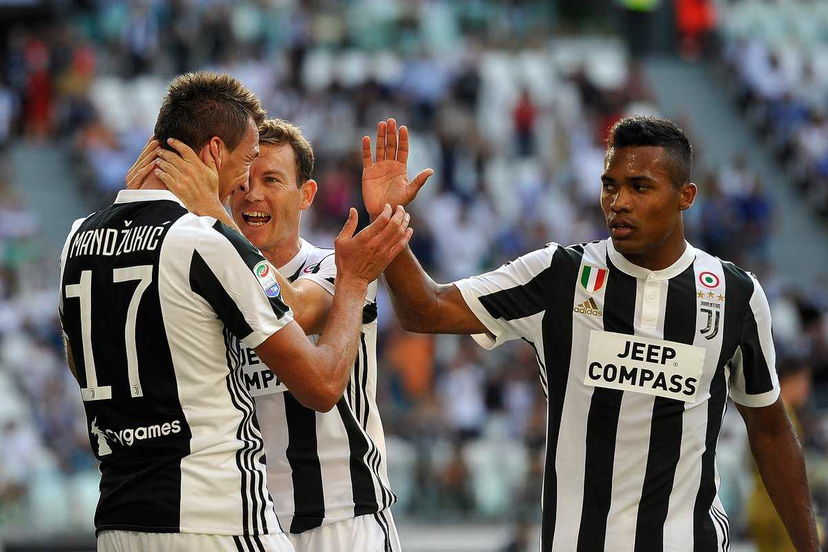 Tris Juve con Mandzukic, Dybala e Higuain. Cagliari al tappeto preview
