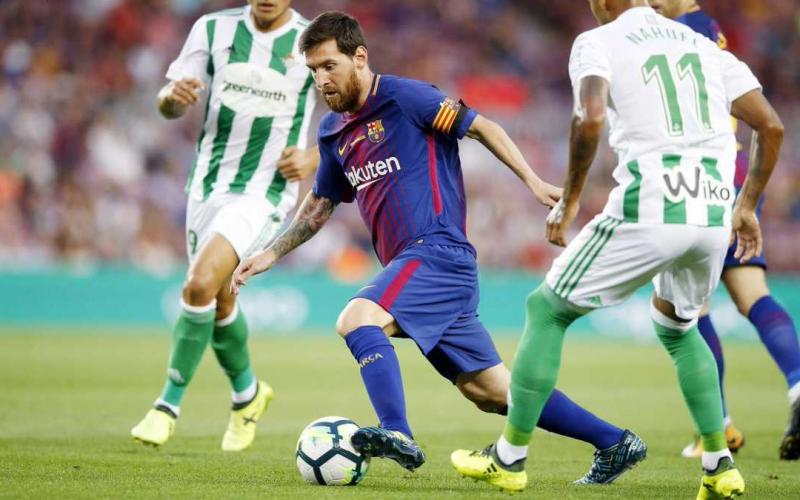 Messi vs Betis Siviglia 2017-18 Barcellona Twitter