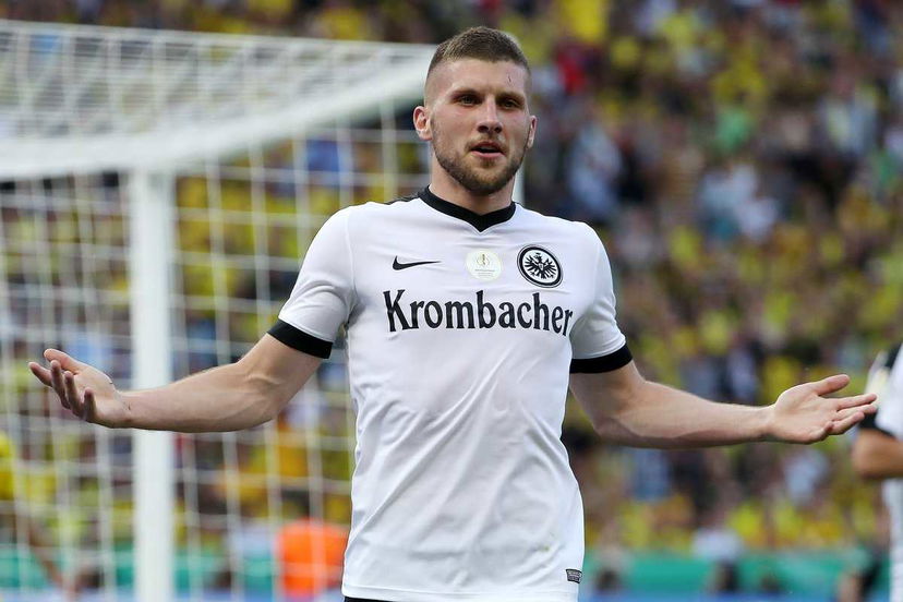 Dall’Inghilterra: anche l’Everton sulle tracce di Rebic. E la Fiorentina… preview