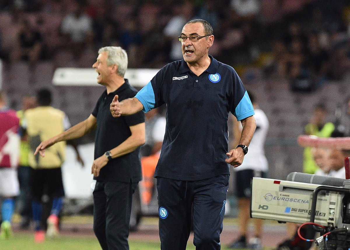 Sarri: “Non dobbiamo avere pressioni. Mertens? Niente di grave. Sulla Juve e sulla corsa scudetto…” article-post